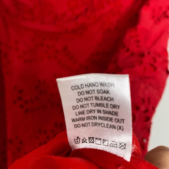 Lulu’s Red Eyelet Lace Off shoulder Mini Milkmaid Dress M - Picture 5 of 7